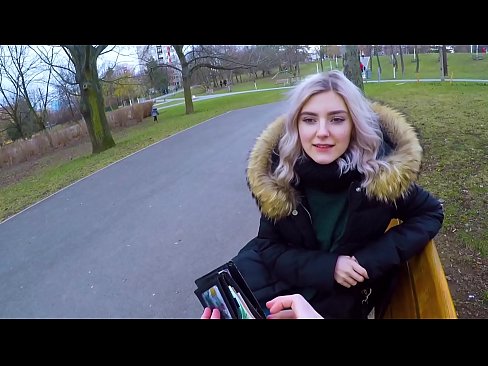 ❤️ Para için bir yabancının sıcak boşalmasını yutar - parkta Eva Elfie tarafından oral seks ️ Anal porno bizde ❌️❤